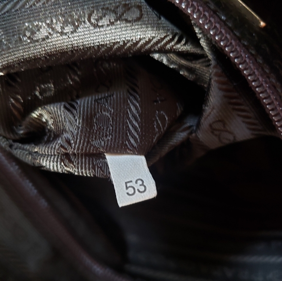 Rare Find Prada travel bag - Picture 13 of 13